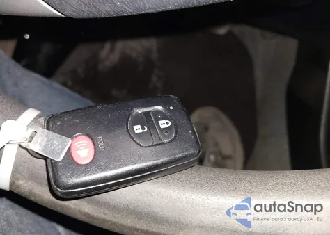 2015 Toyota Prius z USA, uszkodzony, nr VIN JTDKN3DU4F0429904